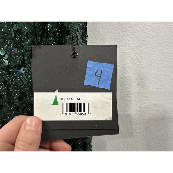 Mac Duggal 26331 Emerald Cowl Back Boat Neck Sequined Evening Gown Sz 14 NEW - Picture 5 of 7